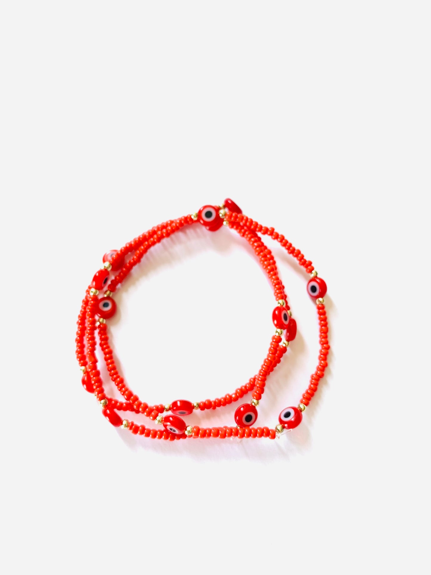Set de 3 pulseras ojitos rojos