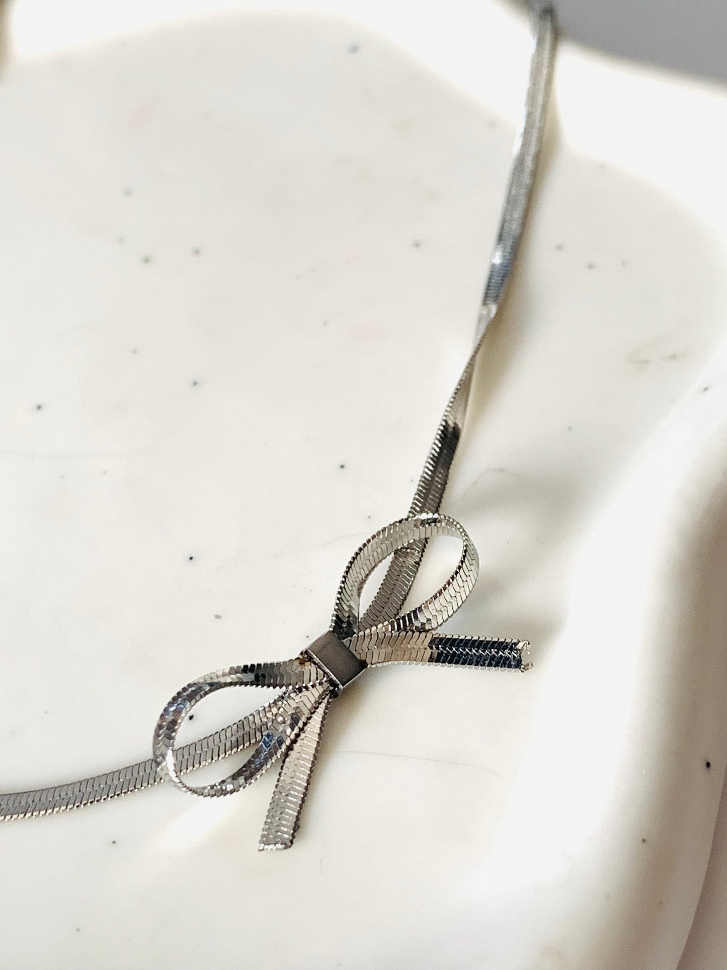 Collar Moño Plata