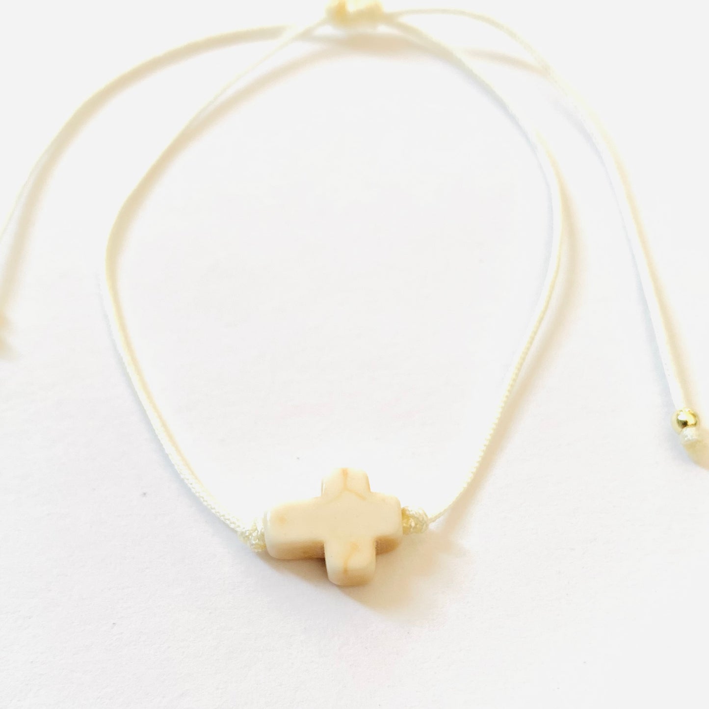 Pulsera cruz