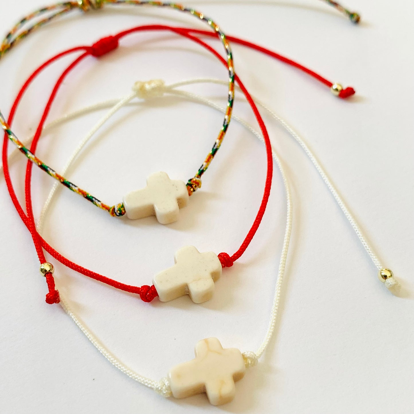 Pulsera cruz