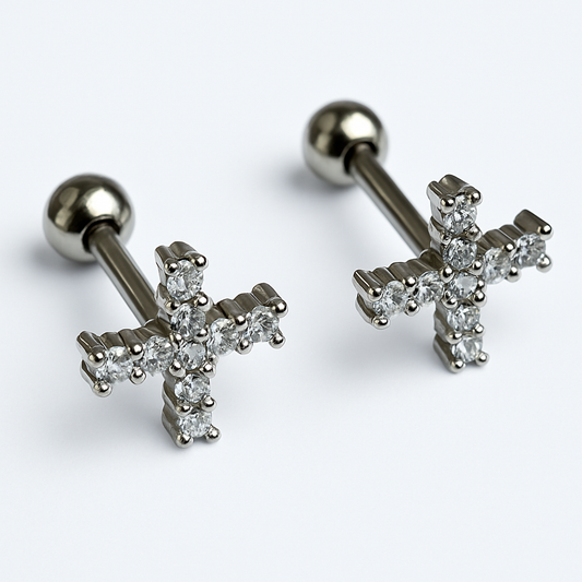Piercing cruz circonias.