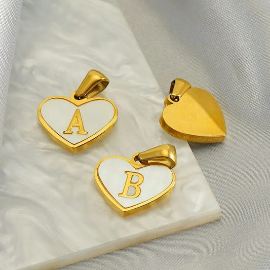 Inicial Corazón Fondo Blanco